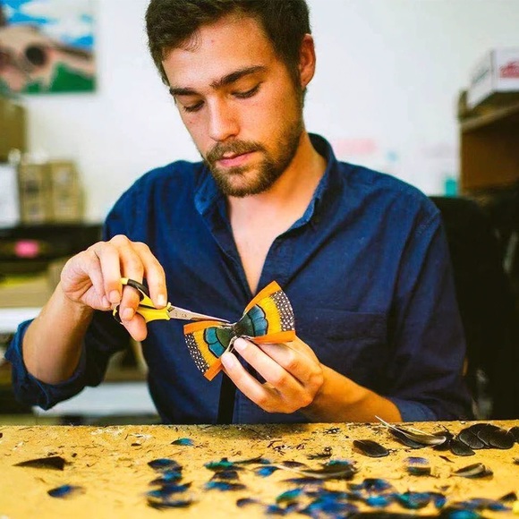 Handmade Black and White Feather Bow Tie Boutonnière Lapel Pin Set - Picture 15 of 16